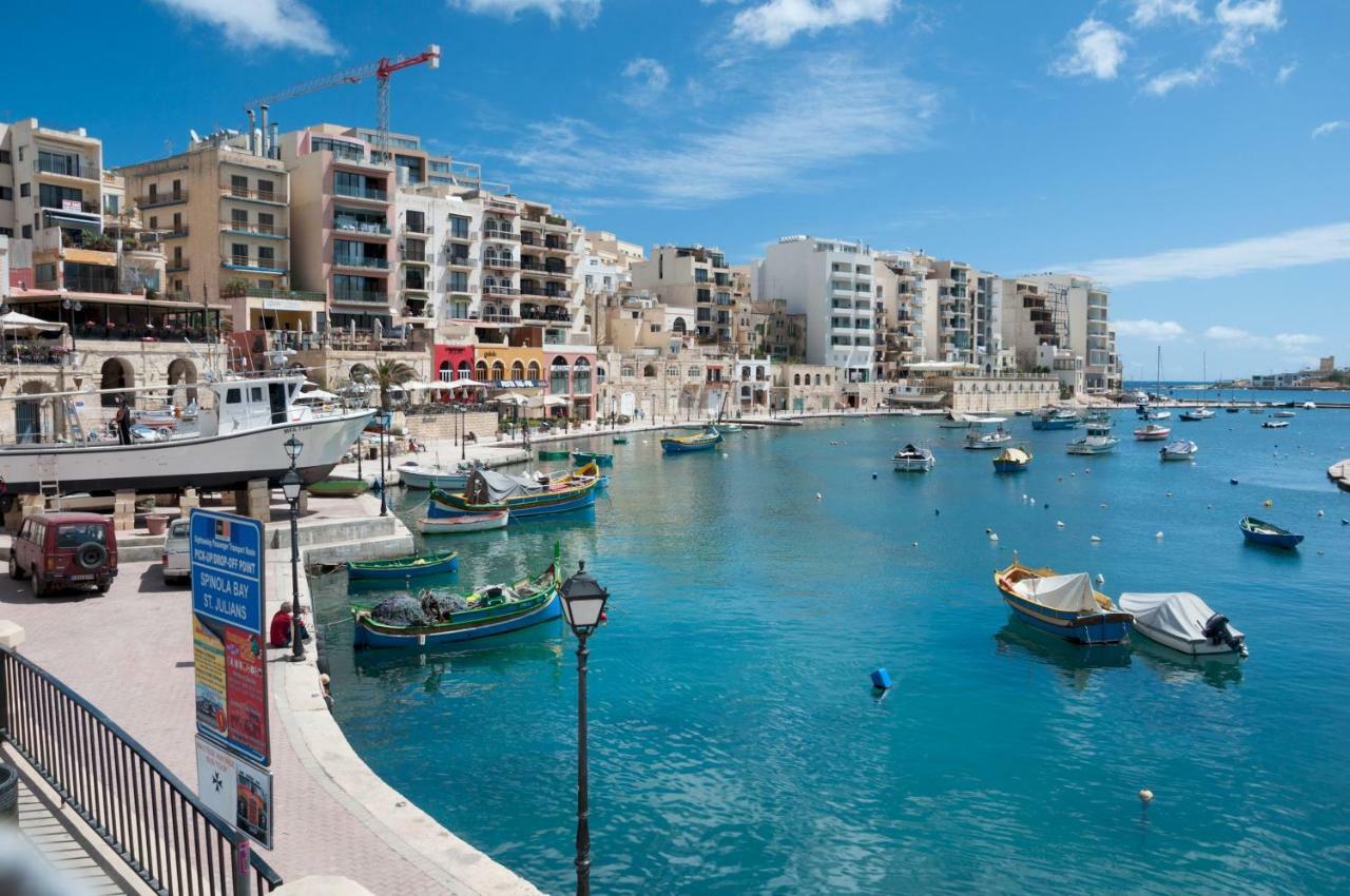 Ferienwohnung Cosy 1Br Penthouse With Terrace, Great Location Gzira Exterior foto